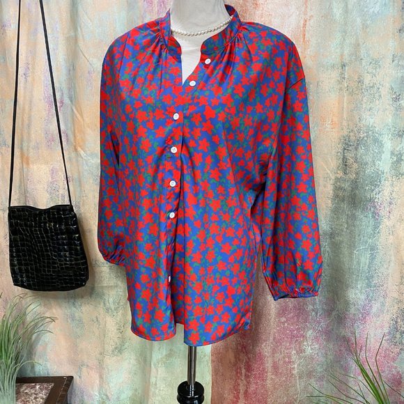 New๐Floral Blouse Button down with long Sleeves - Picture 1 of 12